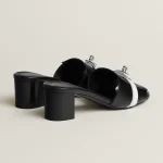 Hermès Gigi 50 sandal - Image 3